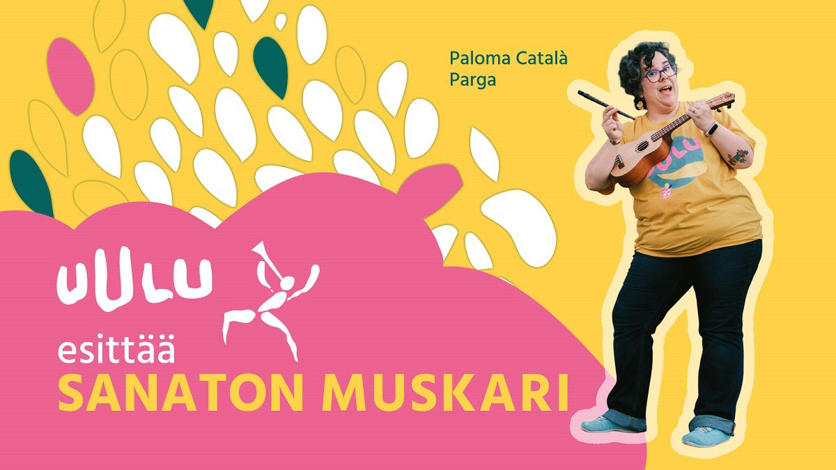 Kuvassa nainen laulaa ukulele kädessä keltaisella pohjalla. Tekstinä pinkillä pohjalla lukee Uulu esittää Sanaton muskari.